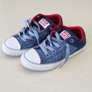 NWOB Boys slip-on Converse